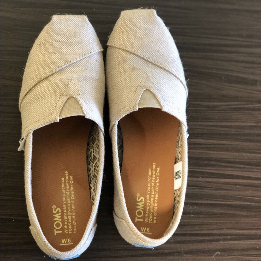 Toms shoes - Picture 3 of 3